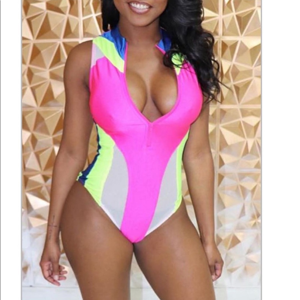 Women’s 1pc.